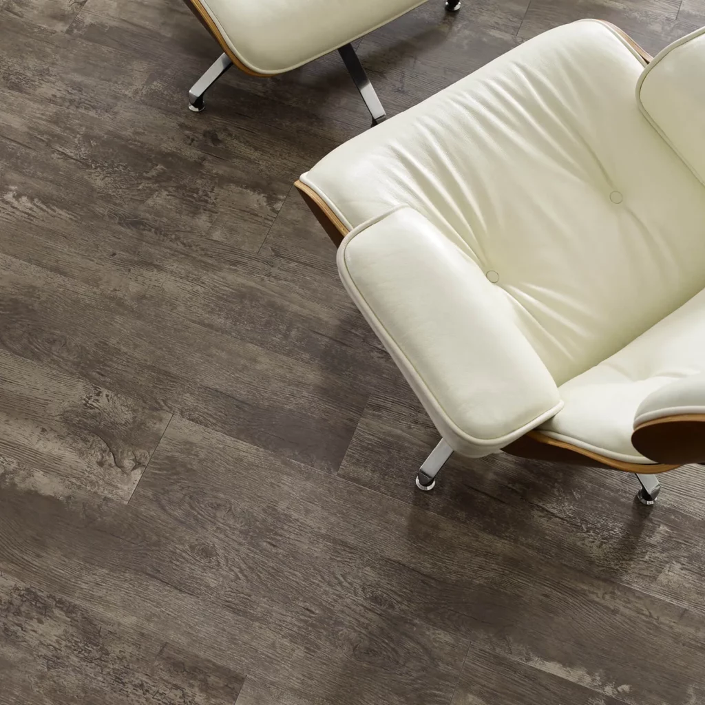 Paramount Plus-512C-00728-Jade Oak--Wood-Detail-V_1600x1600