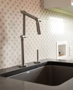Tile wall