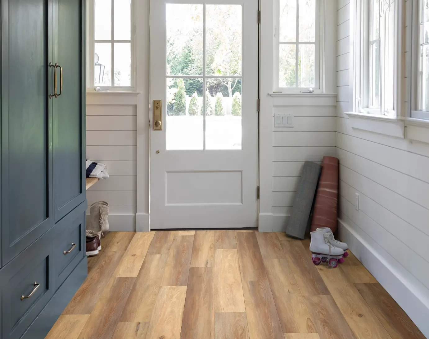 Dockside P026Z 2136 CadyCove RM | The Design House